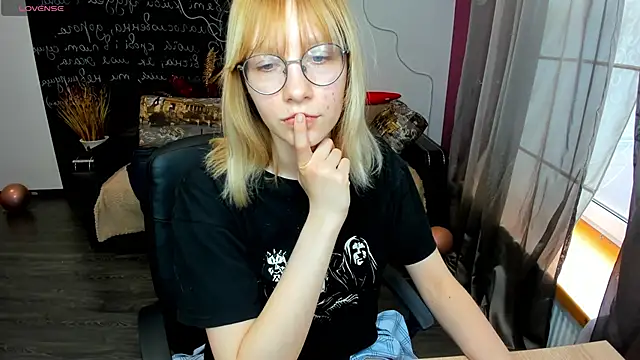 CandicaHoney online show from March 27, 12:39 pm