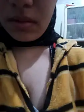 hend2u online show from February 14, 10:06 am