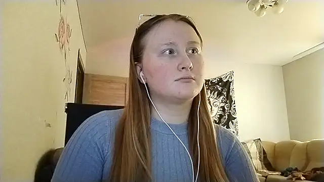 AnikaLipps online show from April 15, 7:42 am