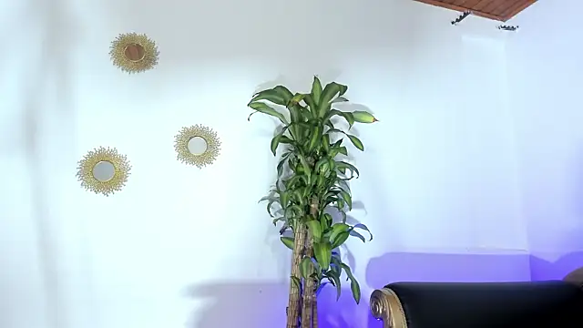 LunaVelour13 online show from May 30, 11:32 pm