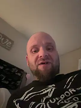 Mikeytoxxxic online show from April 21, 10:11 am