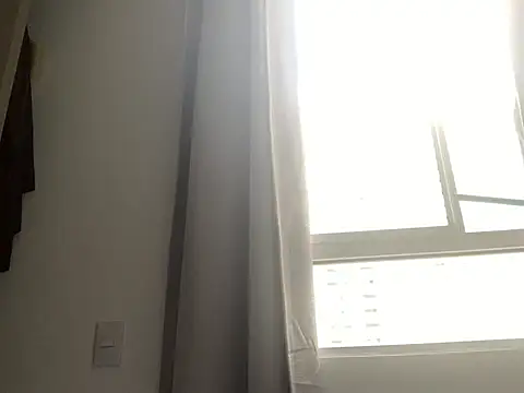 Abril zart online show from July 28, 11:39 am