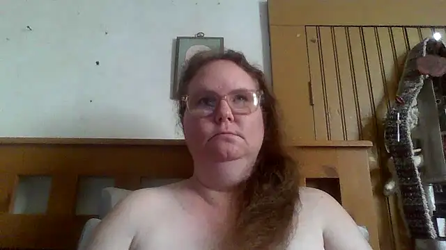 naughty queen1 online show from April 30, 7:30 pm