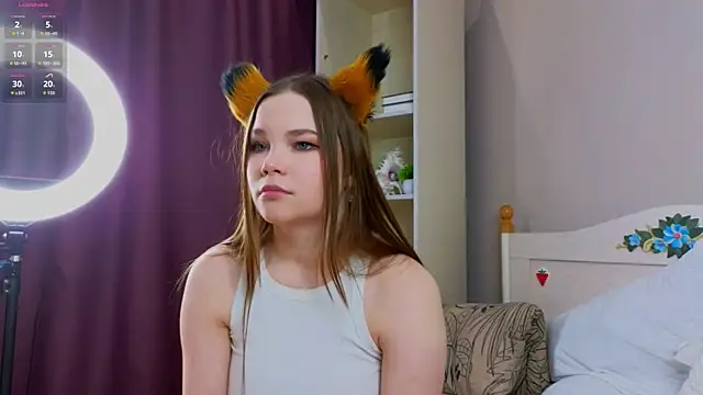 CeIiaShanker online show from March 2, 7:15 am