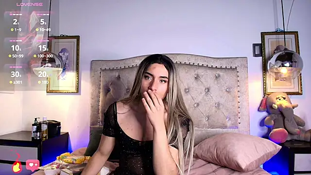 Snapshot of brihanna-young chatting on February 18, 4:50 pm brihanna-young online show from February 18, 4:50 pm