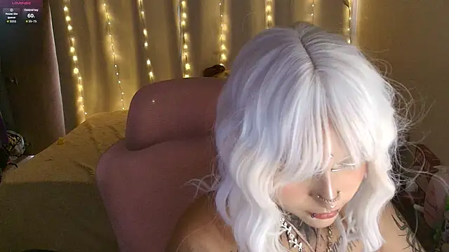 maliciaXpoison online show from March 5, 10:49 pm