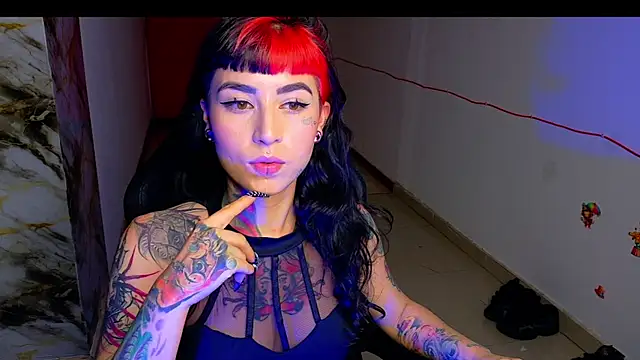 nova kitttyy online show from February 27, 3:50 am