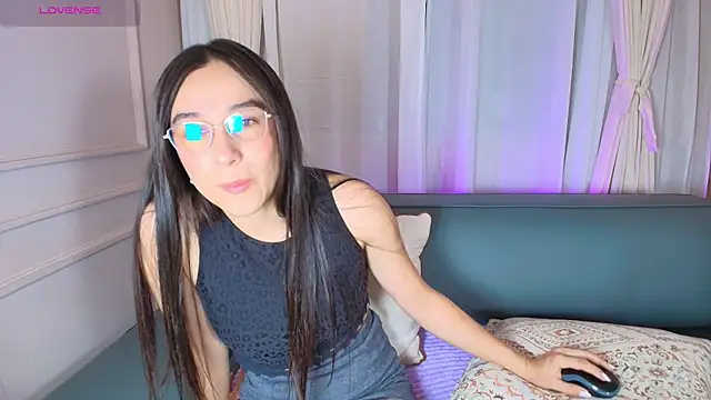 Dorothy valerisse online show from April 6, 10:38 am