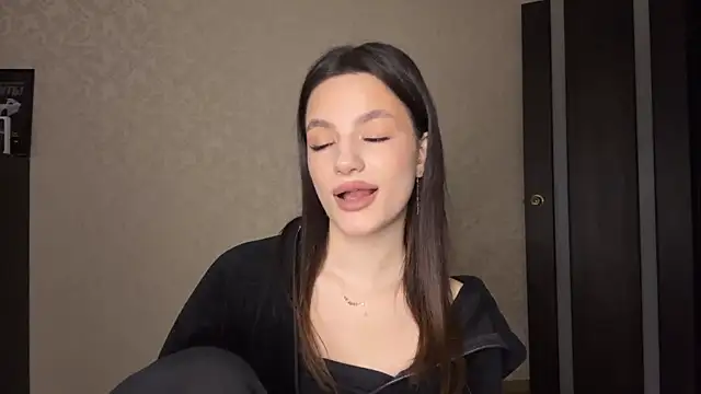 Kosandra k online show from March 25, 3:37 pm