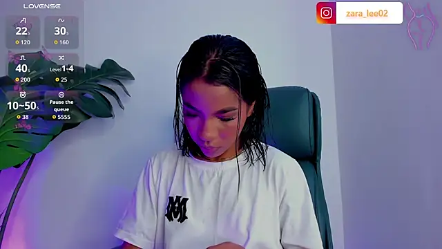 zara leee online show from April 6, 9:27 pm