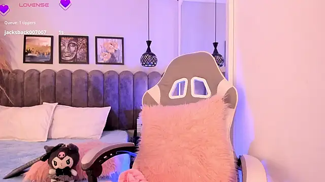 Bella  Peach online show from April 11, 7:56 am