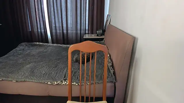 moon bloom online show from March 31, 2:17 pm