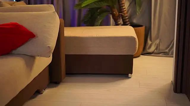 YanaSultana online show from April 8, 9:22 am