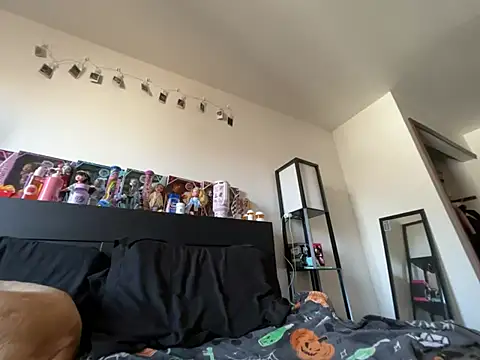 pinkhairfun16 online show from February 18, 8:52 pm