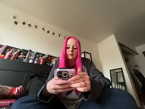 pinkhairfun16 online show from March 3, 2:56 pm