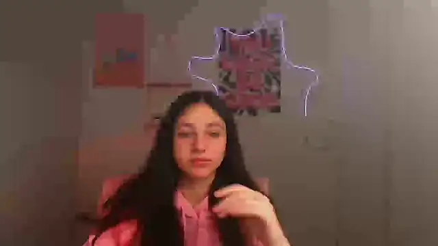 KissMeJulia online show from March 17, 6:39 am