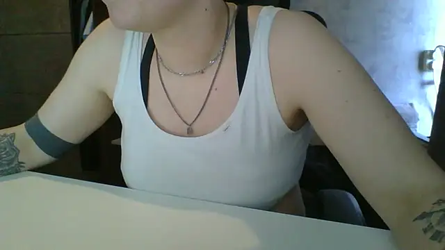 Geileboef28 online show from April 8, 8:38 am