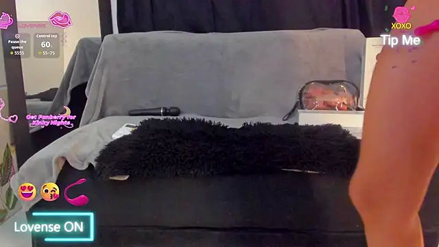 FoxxTattoo online show from April 2, 7:44 pm