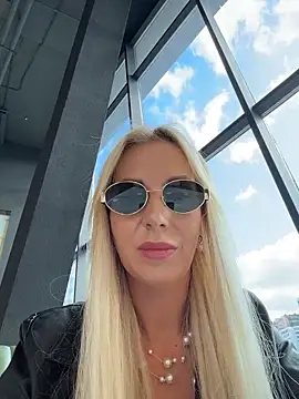 LisaMurr online show from April 13, 8:04 am