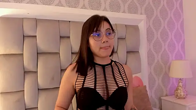 vero domplay online show from March 23, 3:23 am