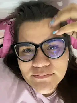 LuxuryloversCO online show from April 14, 7:47 pm