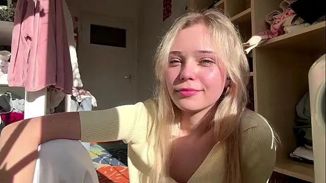 SourMidday online show from February 25, 2:04 pm