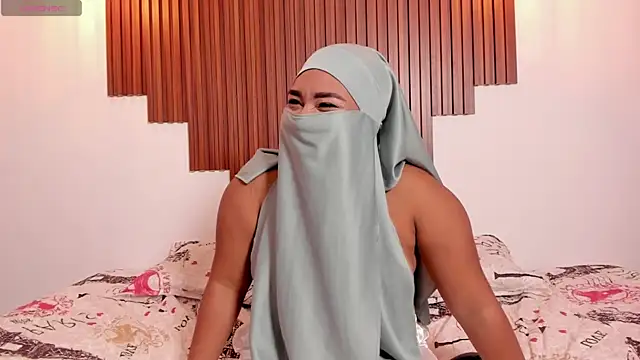 Desert queens online show from February 23, 2:16 pm