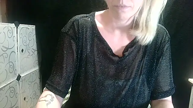 LadySecret X online show from February 23, 5:12 pm