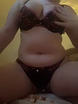 sluttyrubiee online show from March 22, 8:59 pm