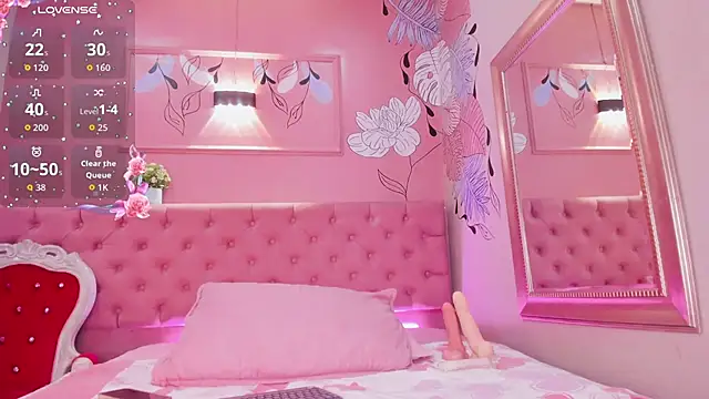 Cassiee3 online show from April 18, 4:48 am