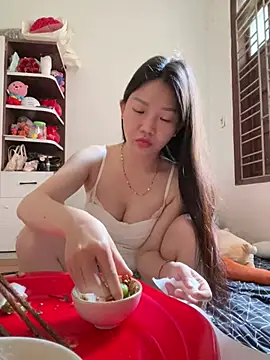 Miumieu2 online show from February 26, 9:08 am