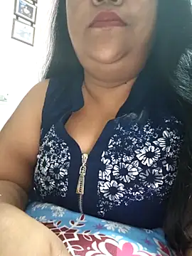 Moonae online show from March 7, 3:19 pm