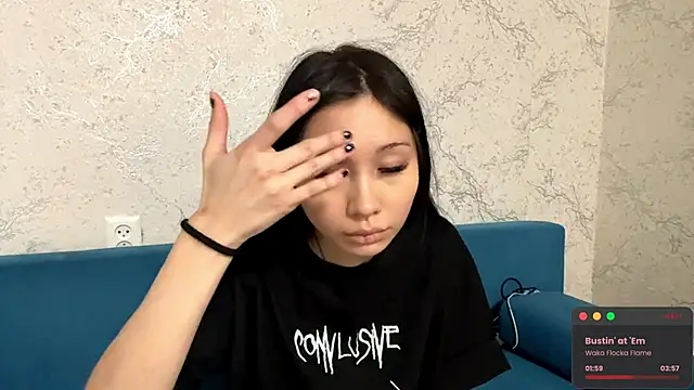 kishagrayone online show from March 7, 12:23 pm