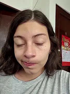 IrisBound online show from April 11, 1:26 pm