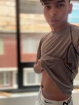 The Conquer online show from March 28, 7:13 pm