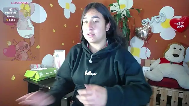 VirellaAshford online show from March 19, 11:14 am