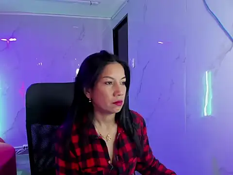 Megan Collinss1 online show from April 14, 2:17 pm