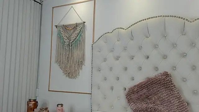 Sara funy online show from March 24, 11:15 am