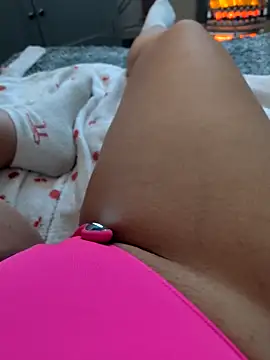 Bwildside online show from April 10, 8:59 pm