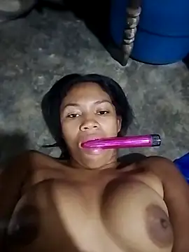 sexyhotbigass online show from April 22, 11:02 pm