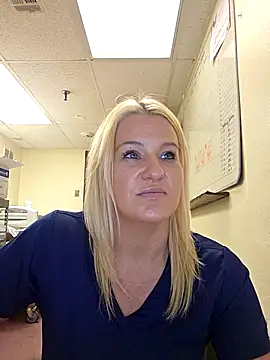 LadyB07 online show from April 23, 4:09 pm