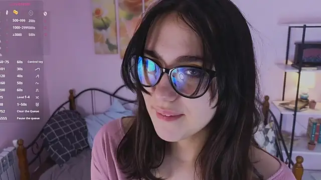 Bell Menis online show from April 12, 3:04 pm