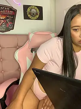 MorenaQueen- online show from February 26, 6:18 pm