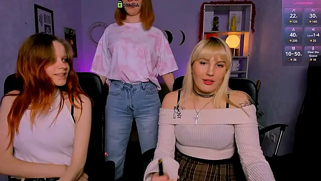 cassandra nik online show from March 24, 10:26 pm