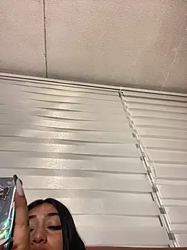 GeorgiaPink  online show from April 21, 7:59 am