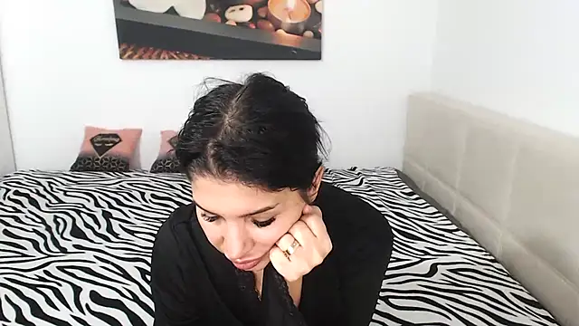 NickyHotXO online show from March 31, 5:07 am