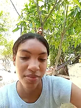 ginevere 20 online show from March 7, 7:43 pm