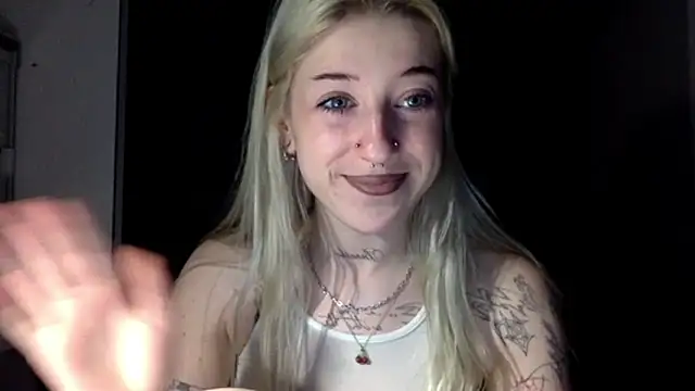 EmmyWet online show from March 20, 8:14 pm