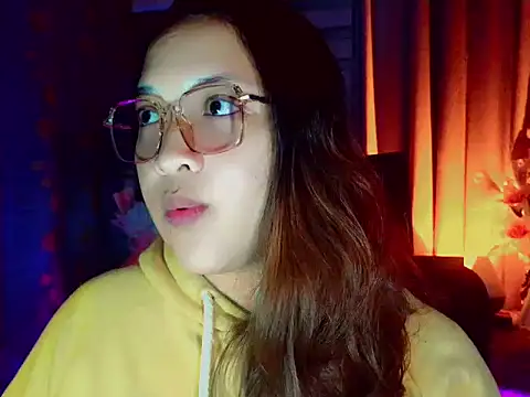 Sweet coleen online show from April 15, 3:34 pm