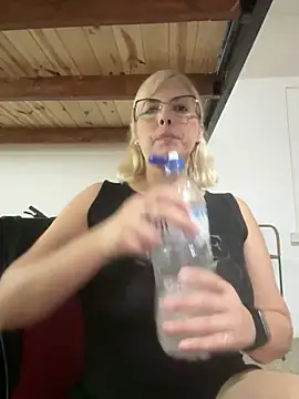 romi13 online show from July 30, 1:17 am